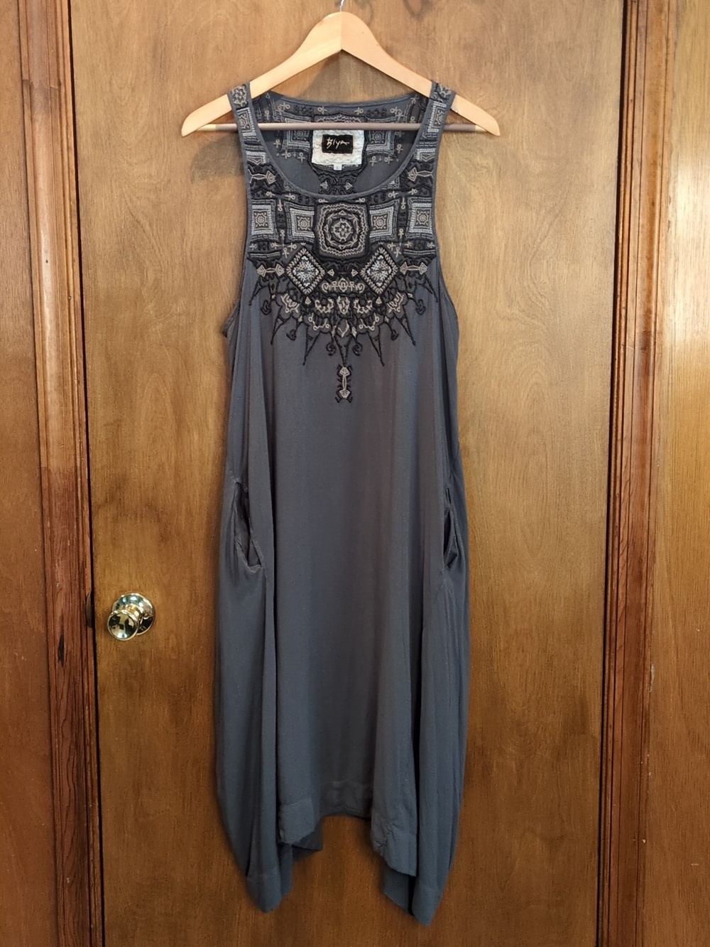 Biya By Johnny Was Embroidered Midi Dress In Grey Size L